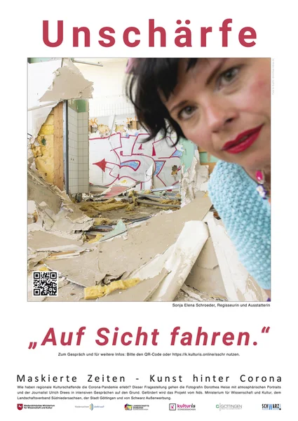 Plakat Maskierte Zeiten Sonja Elena Schroeder