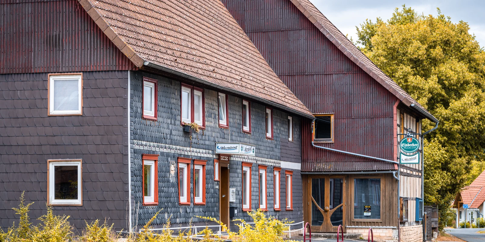 Außenaufnahme Bad Gandersheim Weltbühne Heckenbeck