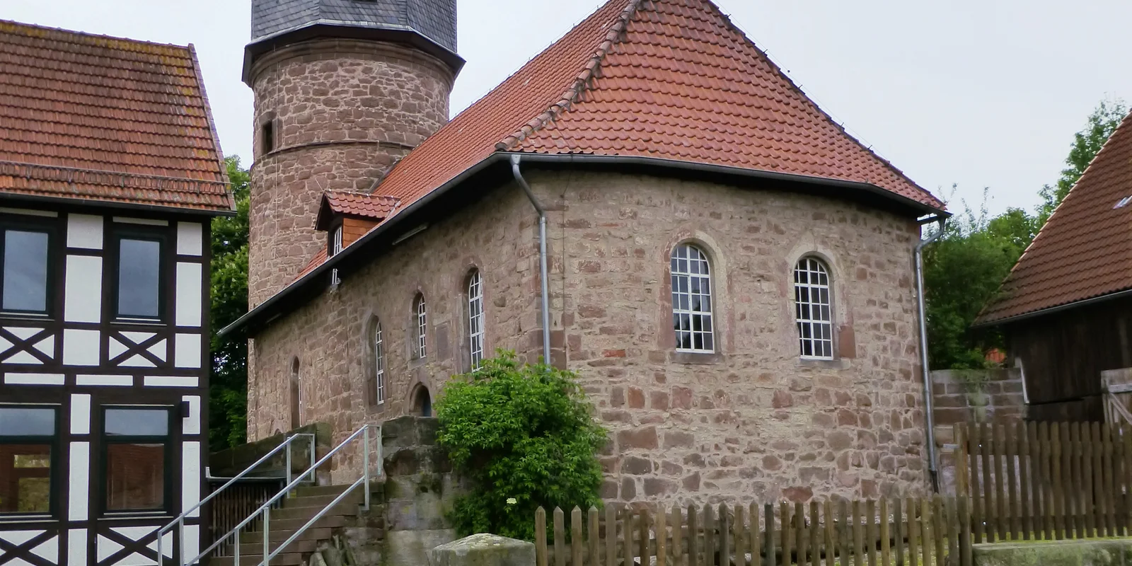 Kirche Sattenhausen
