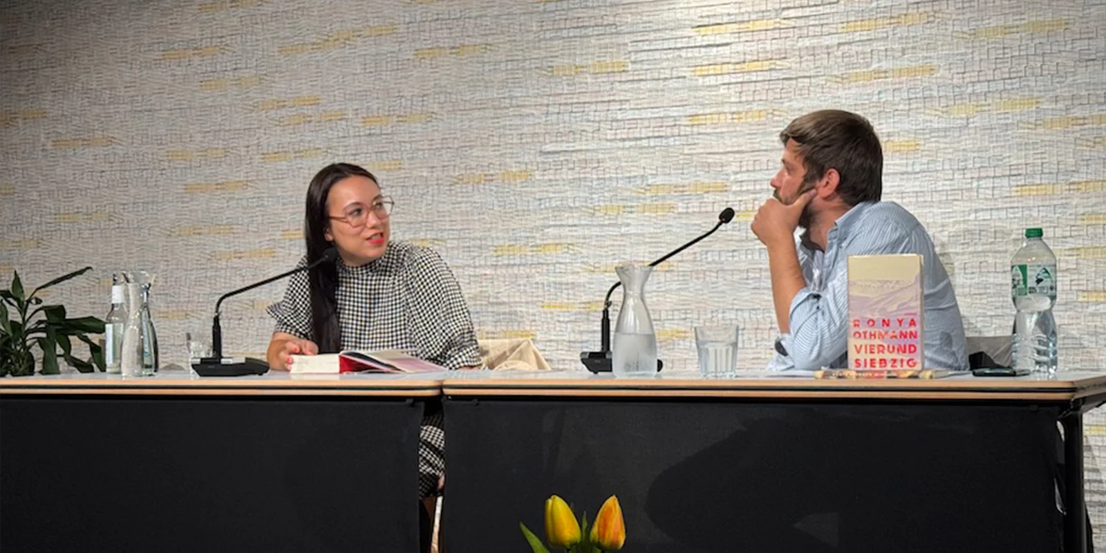 Ronya Othmann im Gespräch mit Alexandru Bulucz im Literaturhaus Göttingen