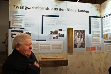 aus Neer, Niederlande in der Ausstellung 