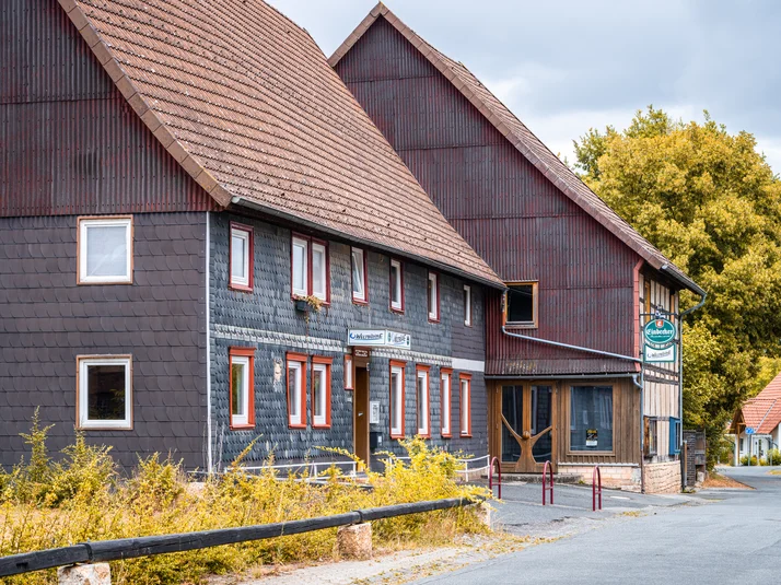 Außenaufnahme Bad Gandersheim Weltbühne Heckenbeck