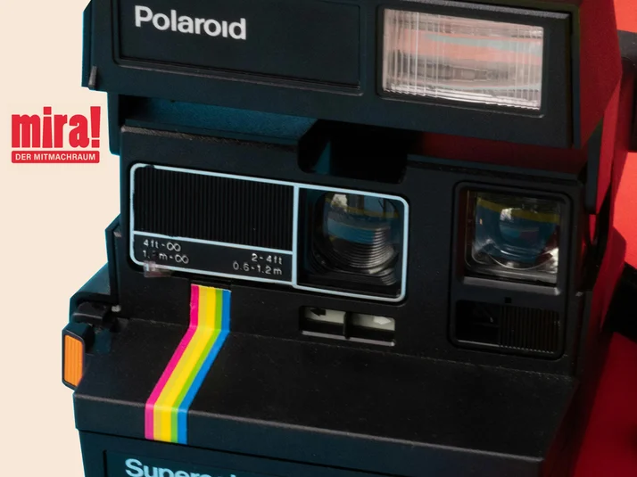 Polaroid Kamera ist zu sehen